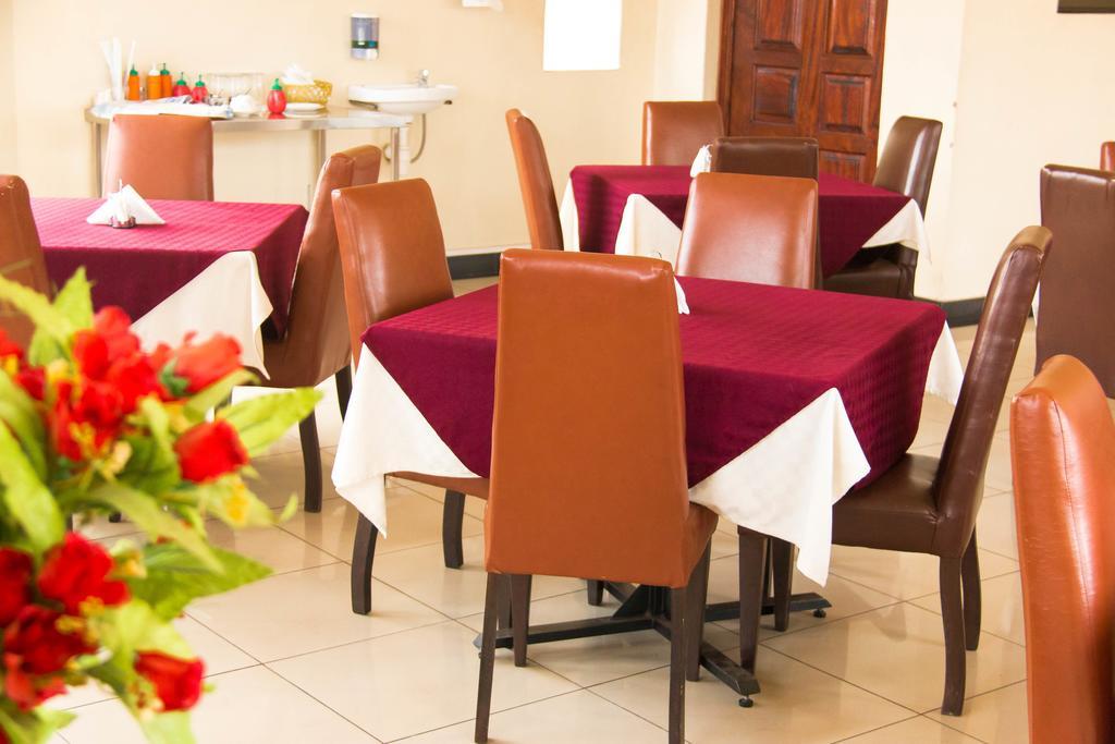 Nairobi Transit Hotel Exterior photo