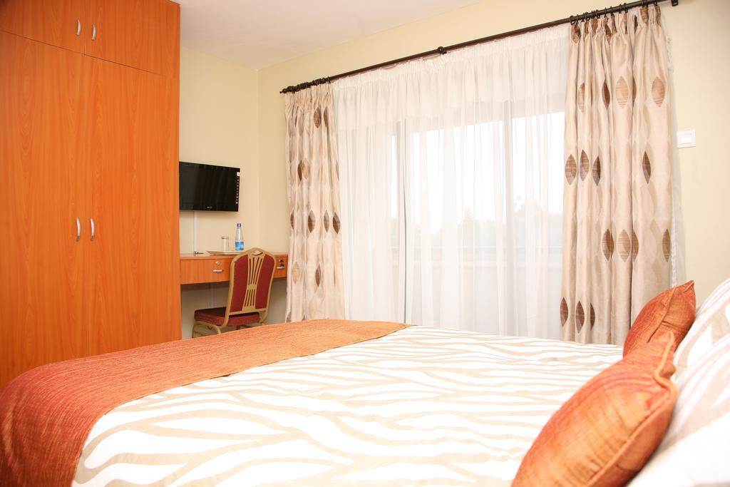 Nairobi Transit Hotel Room photo