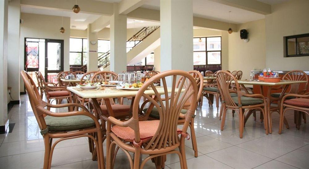 Nairobi Transit Hotel Exterior photo